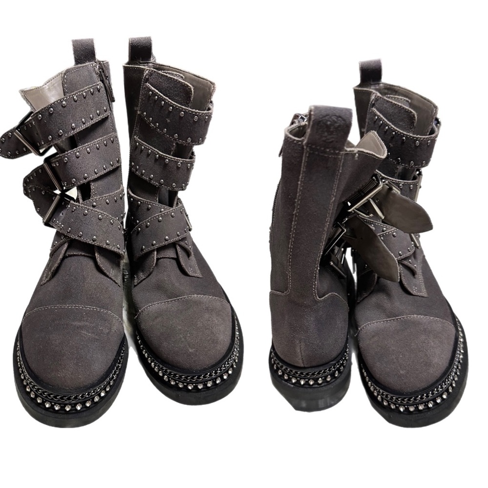 Vince Camuto, gray boot.
More DEALS CHECK OUT MY CLOSET